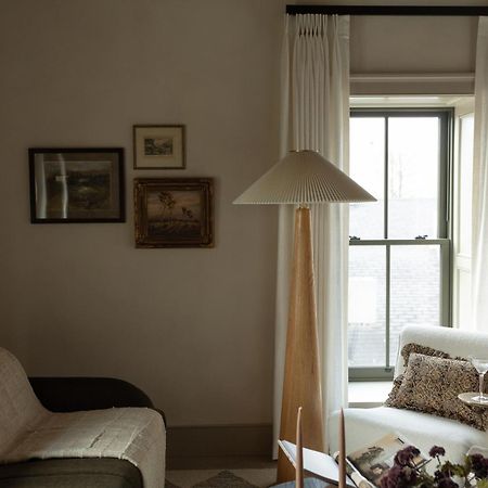 Kat Florence Hotels 엘로라 외부 사진