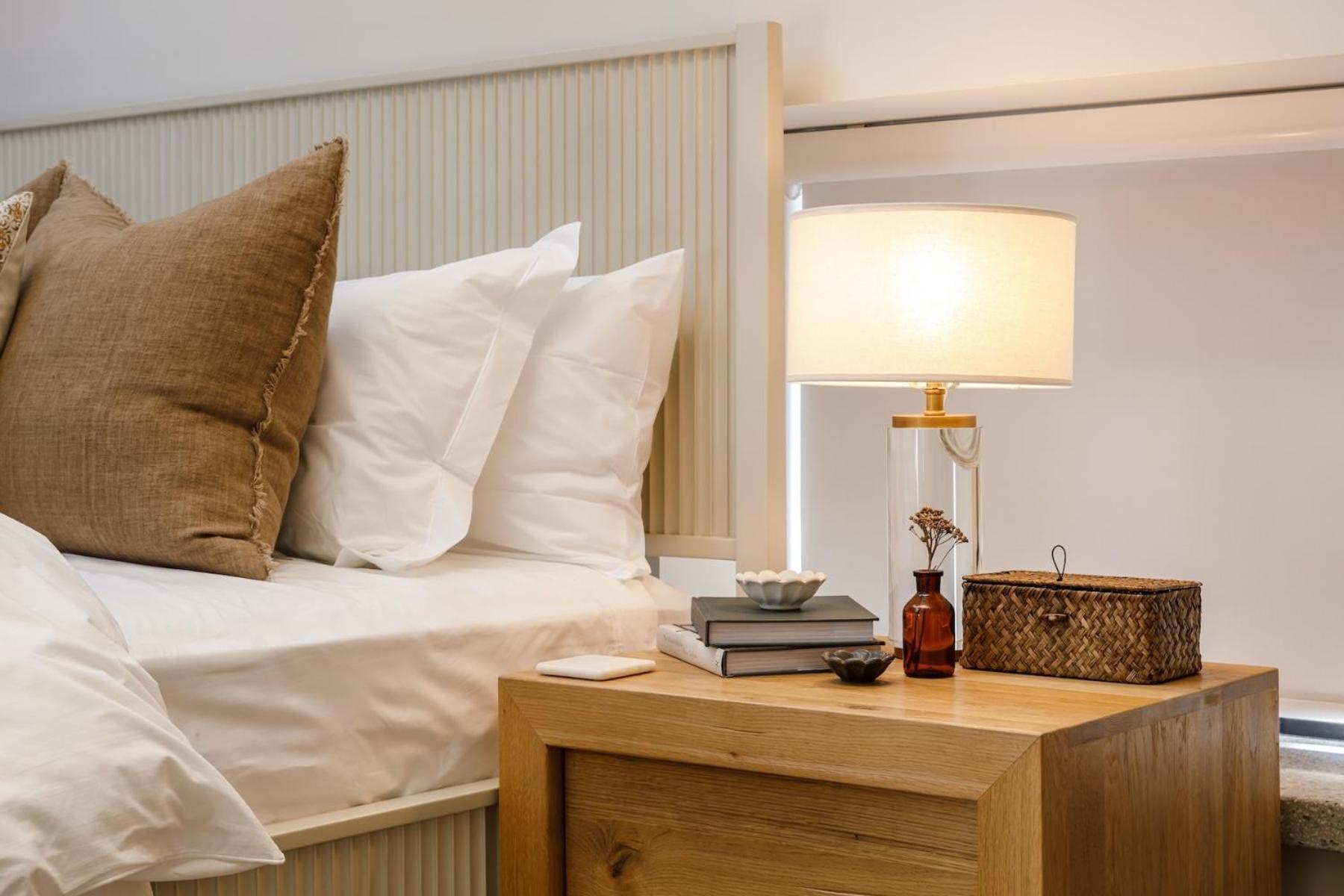Kat Florence Hotels 엘로라 외부 사진