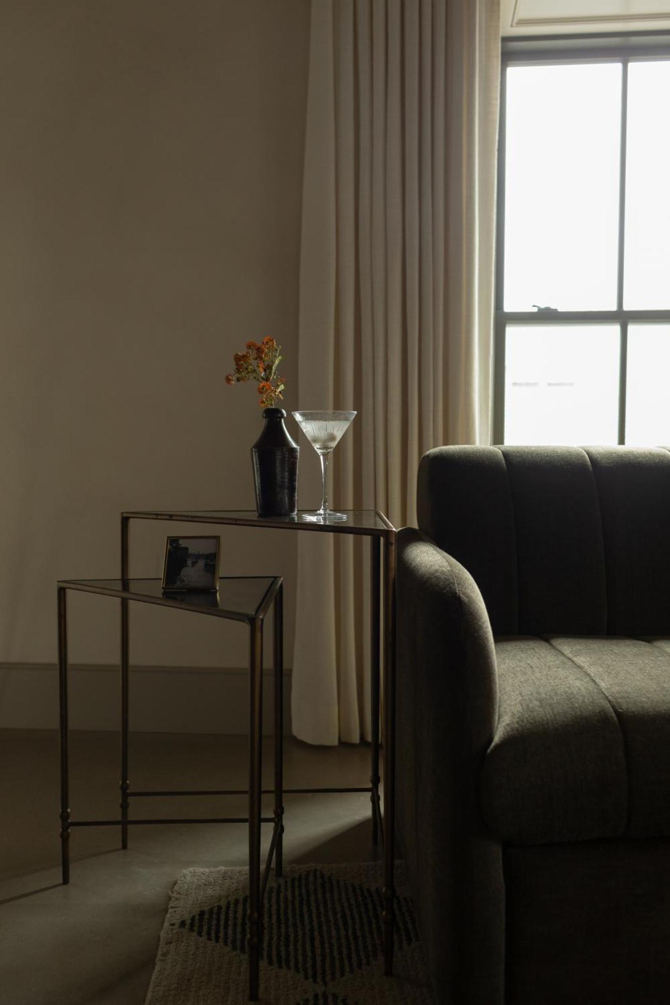Kat Florence Hotels 엘로라 외부 사진